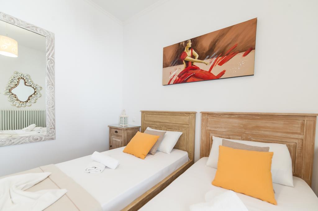 Panos Apartment Naousa Bagian luar foto